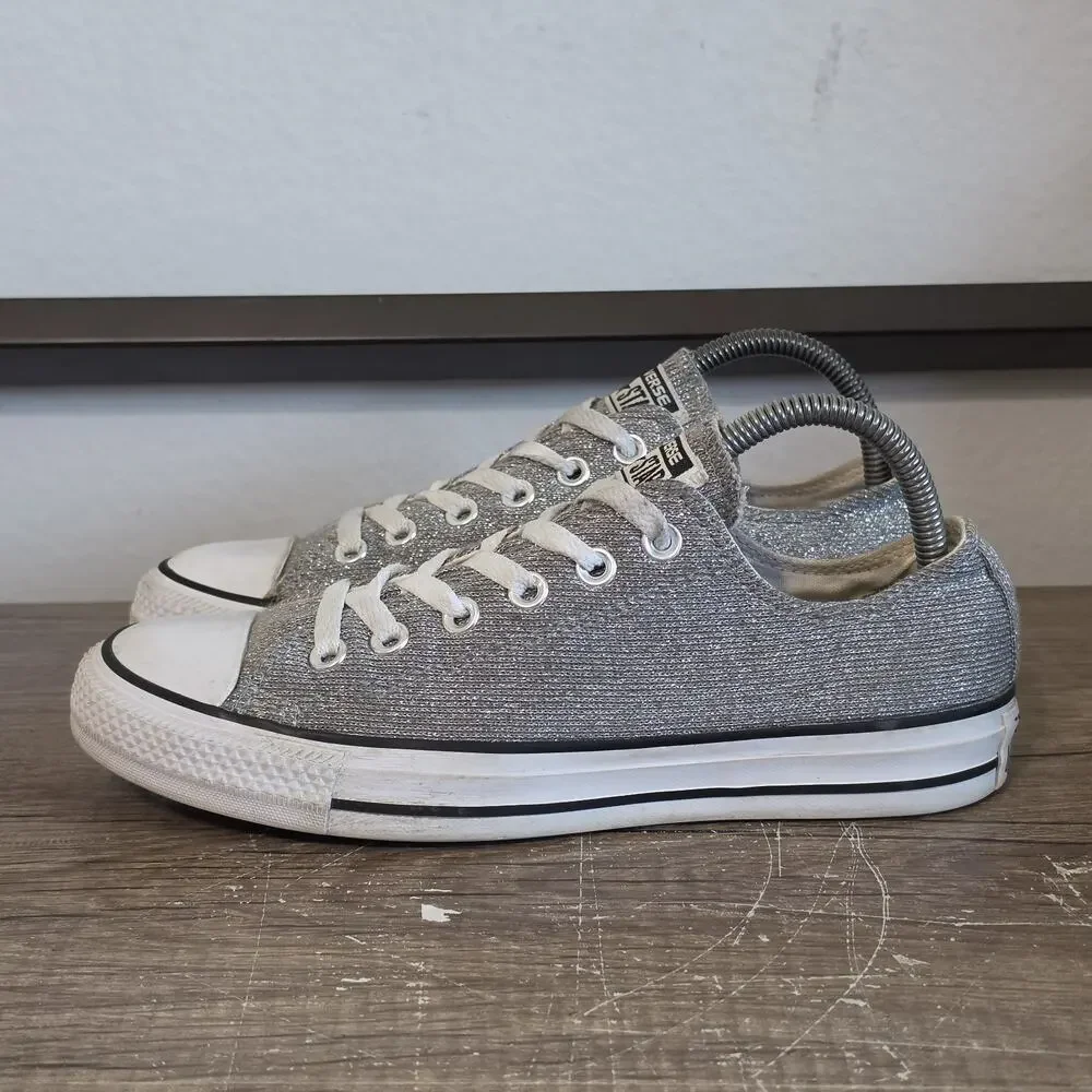 Converse Chuck Taylor All-Star Low Top Sneakers Shoes Size 8 Metallic Silver